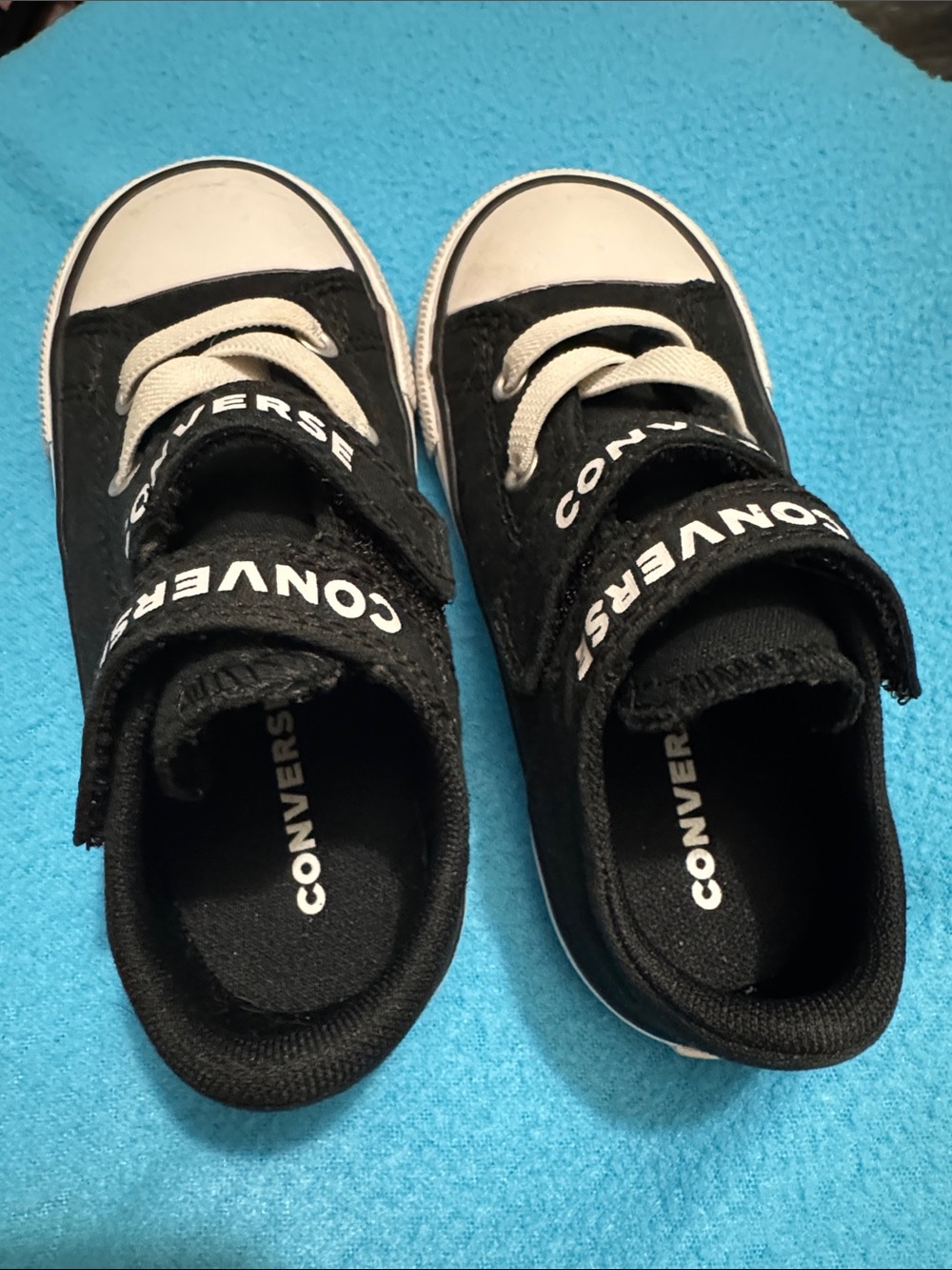 Converse Kids Black Canvas Hook-and-Loop Sneakers with White Toe - Picture 4 of 6